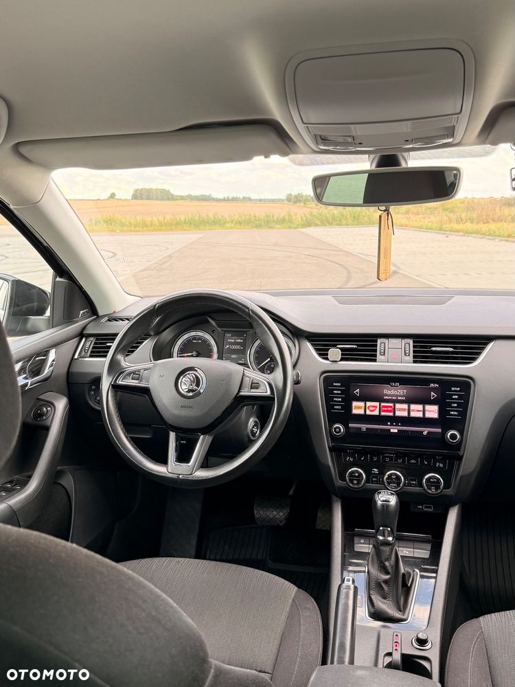 Skoda Octavia 1.6 TDI SCR Style DSG - 11