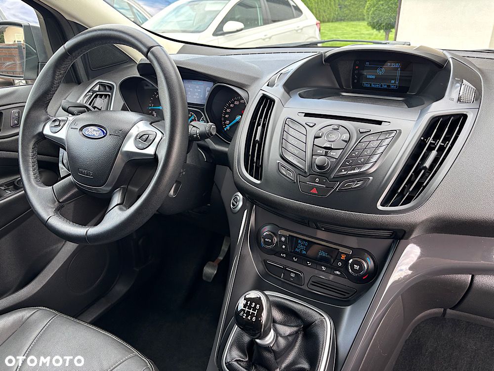 Ford Kuga 2.0 TDCi 4WD Titanium Plus - 30