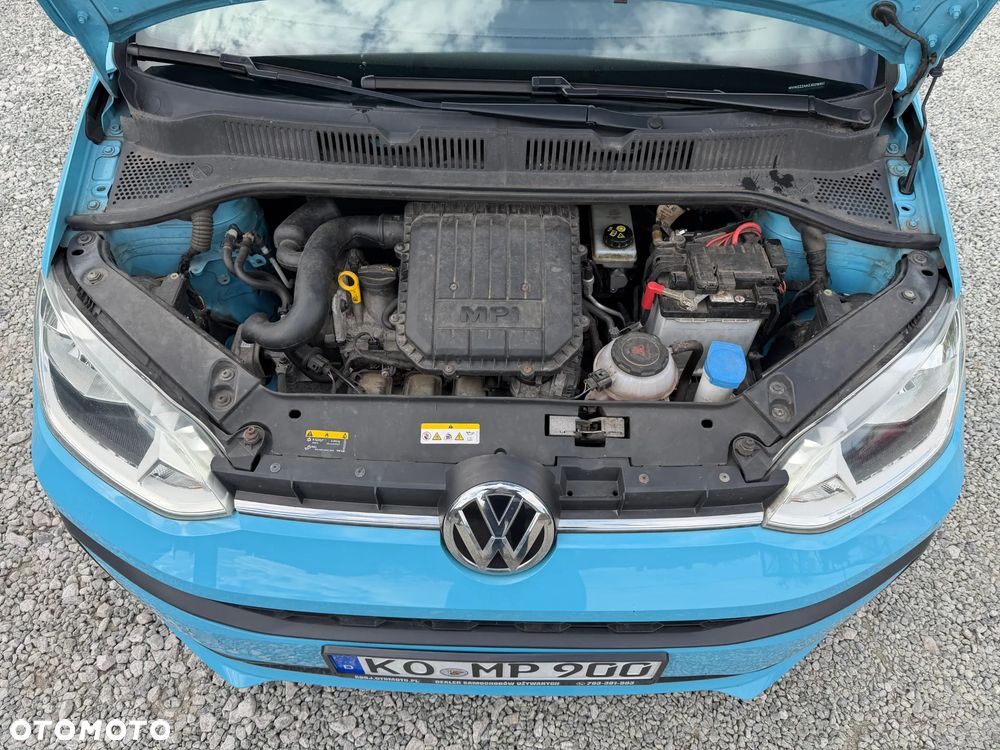 Volkswagen up! move - 39