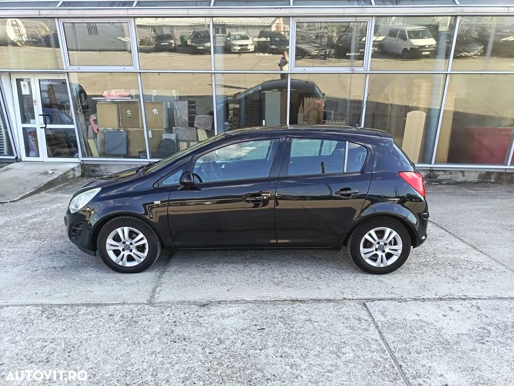 Opel Corsa 1.3 CDTI DPF EcoFLEX Start-Stop Edition - 3
