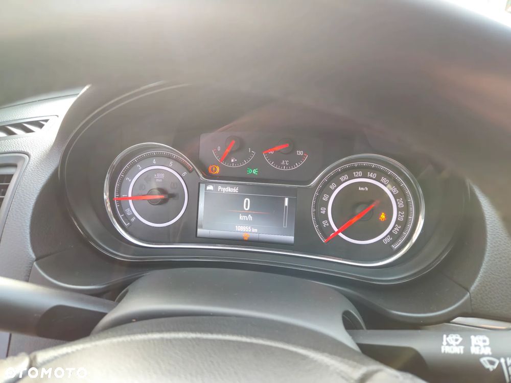 Opel Insignia 1.6 CDTI Cosmo S&S - 2