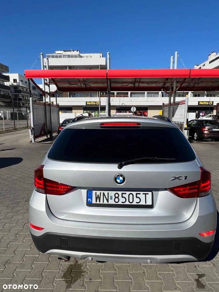 BMW X1 xDrive20d - 12