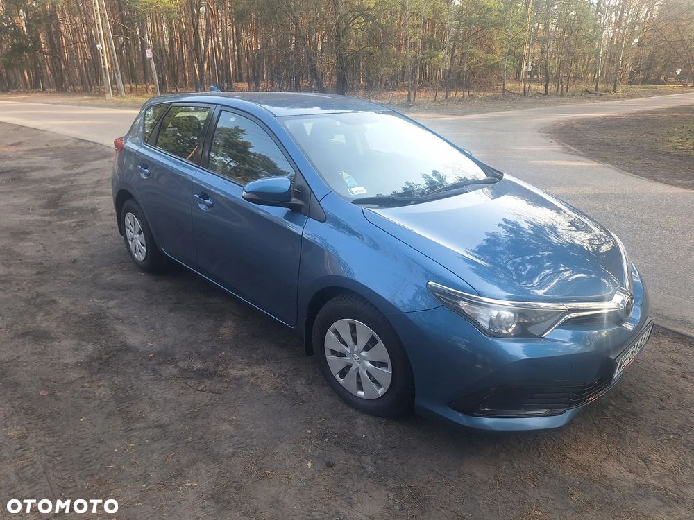 Toyota Auris 1.33 VVT-i Active - 2