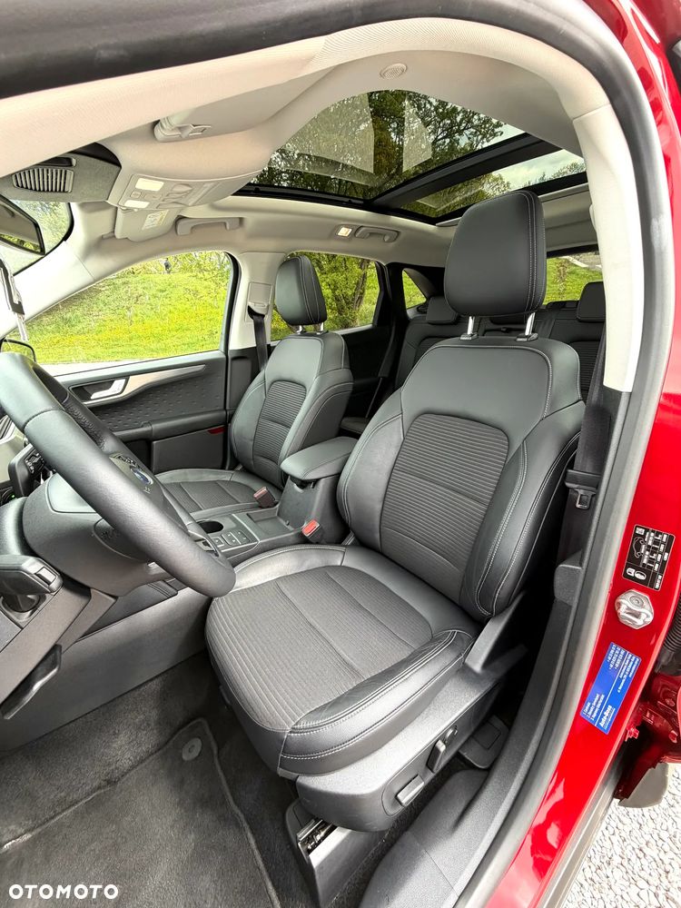 Ford Kuga 2.5 FHEV FWD Titanium X - 11