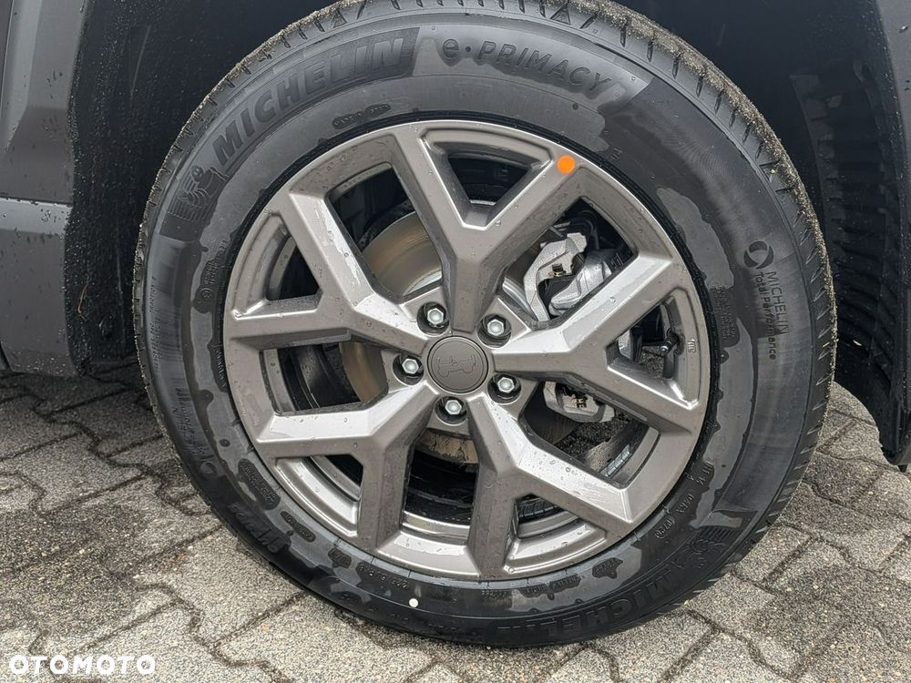 Jeep Compass - 23