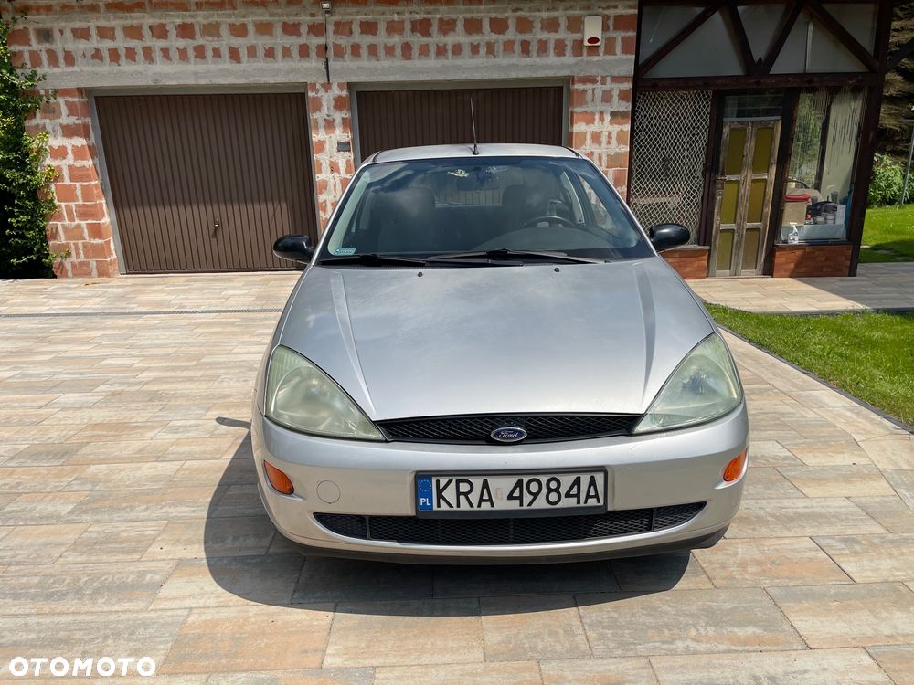 Ford Focus 1.6 Trend - 8