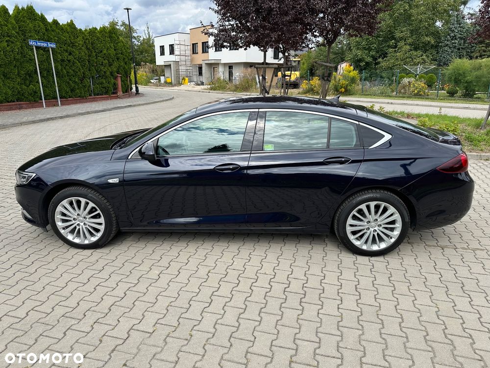 Opel Insignia 1.5 T Elite S&S - 8
