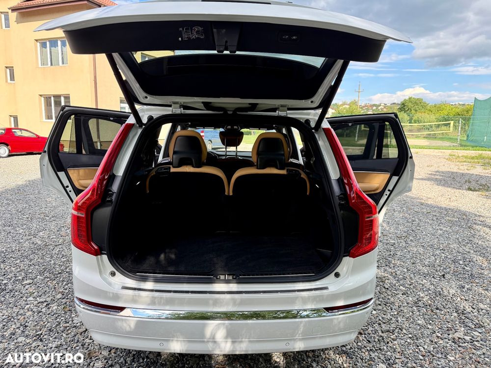 Volvo XC 90 - 35