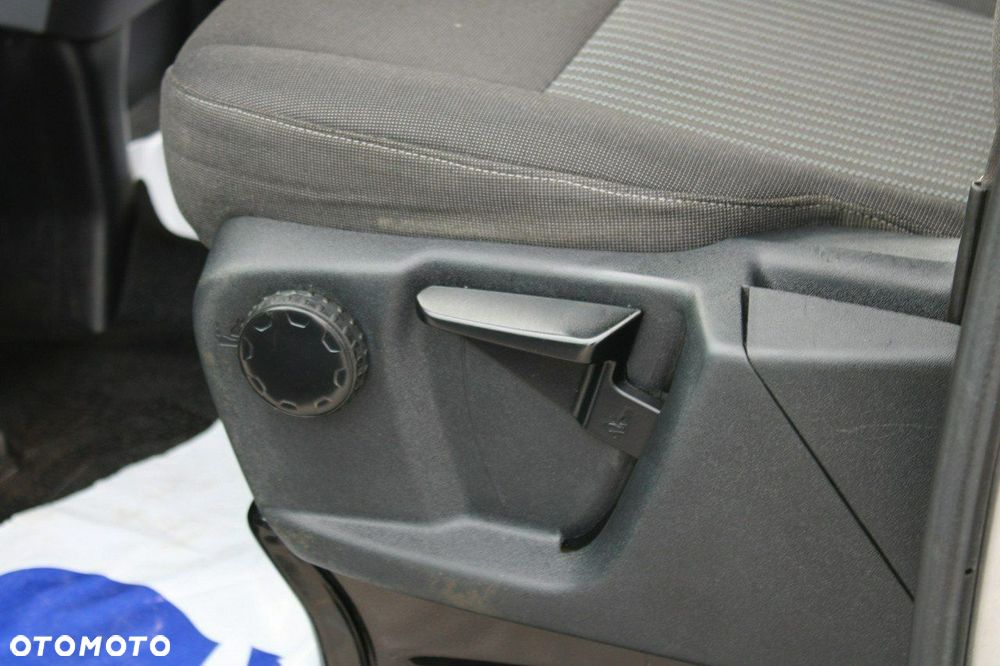 Ford Transit - 24