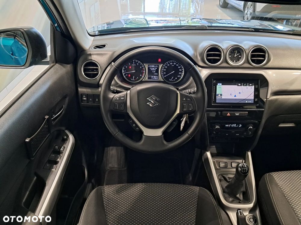 Suzuki Vitara 1.6 Premium 4WD - 12