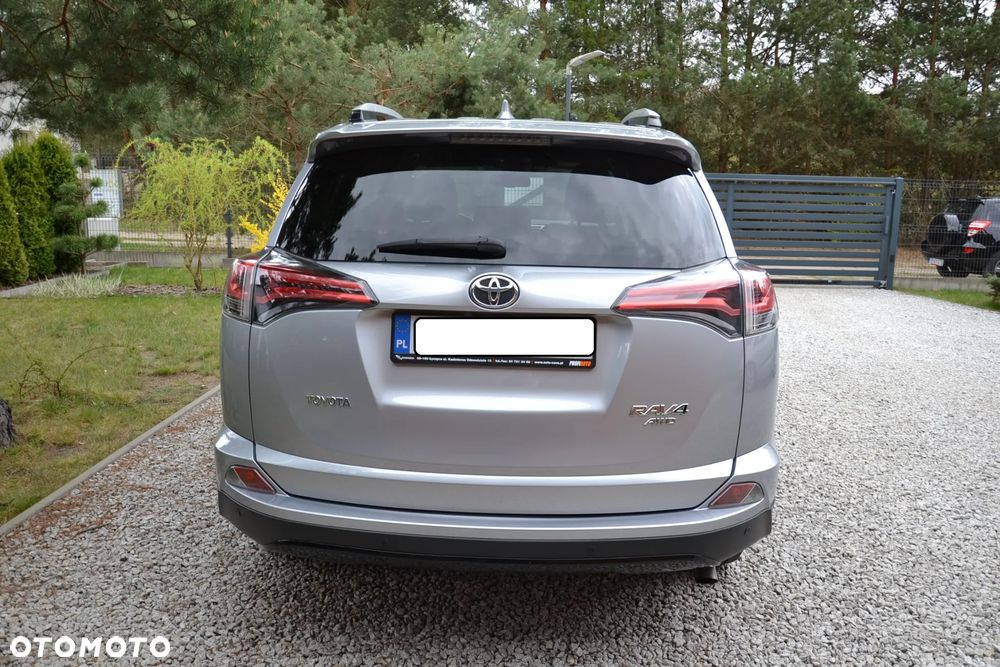 Toyota RAV4 2.0 Prestige 4x4 - 6