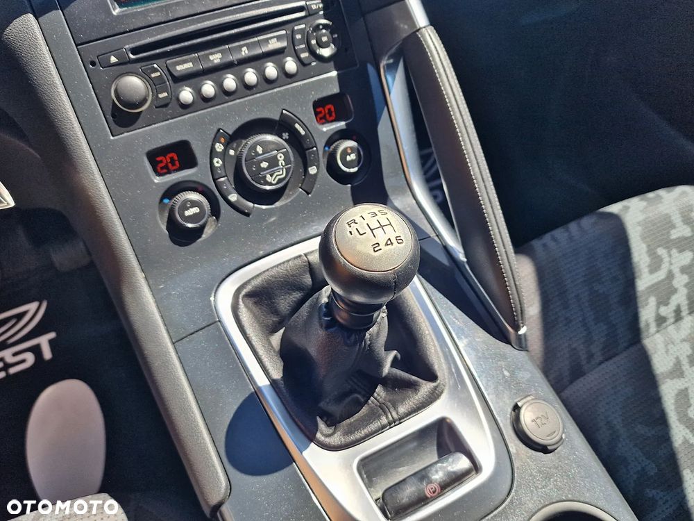 Peugeot 3008 - 15