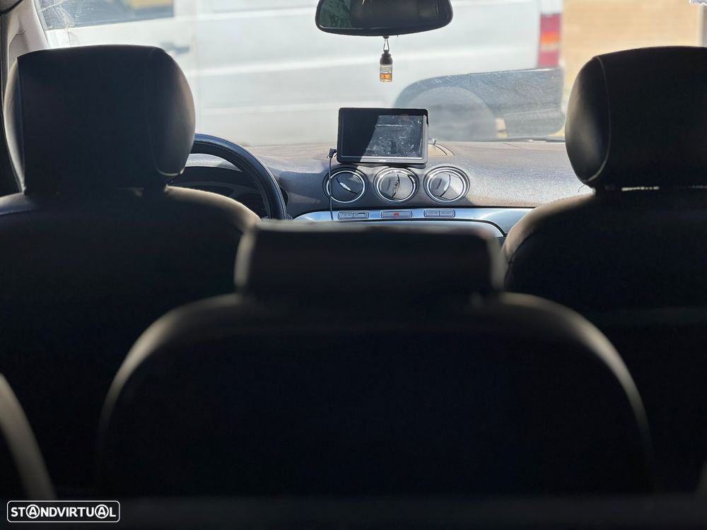 Ford S-Max 1.8 TDCi Titanium 7L - 3