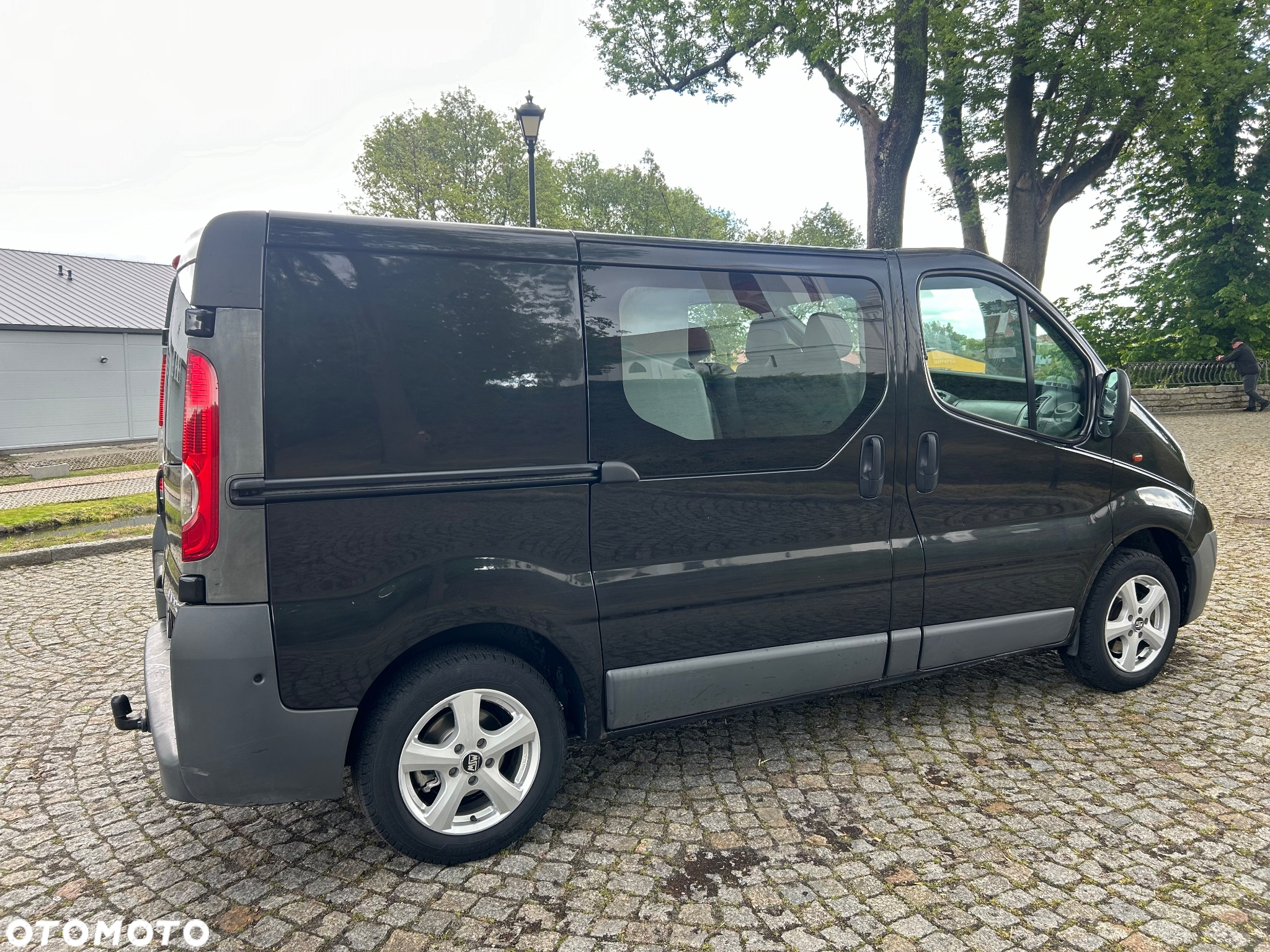 Opel Vivaro - 9