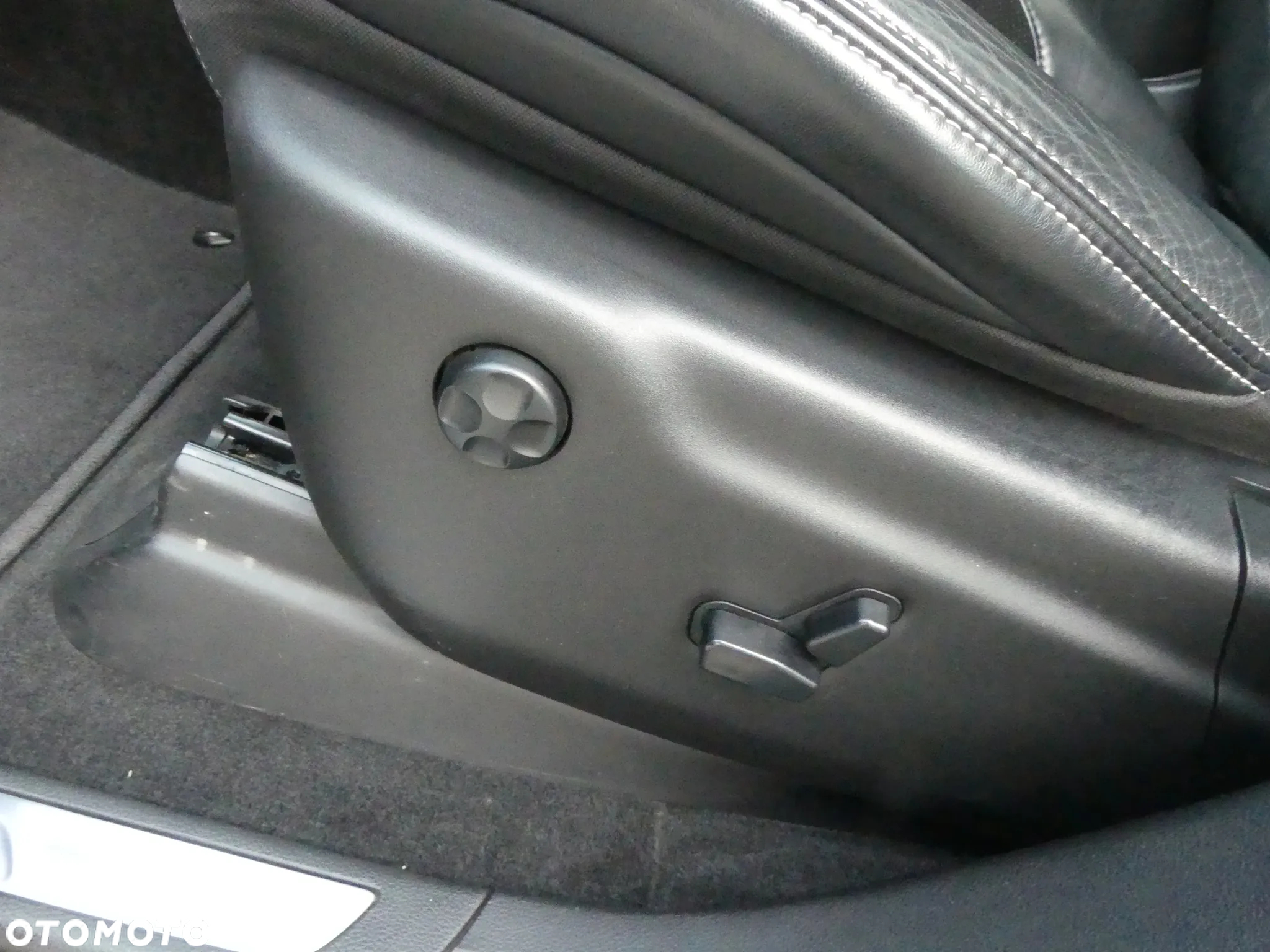 Jeep Grand Cherokee 6.4 V8 SRT8 - 14