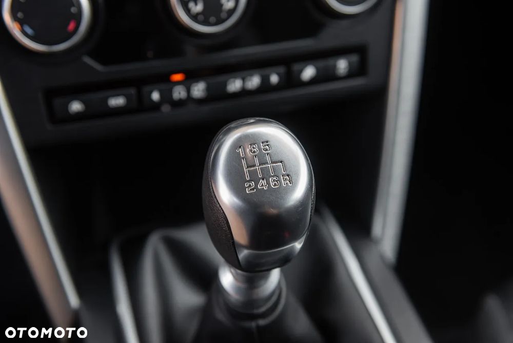 Land Rover Discovery Sport - 25