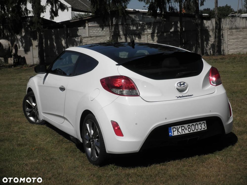 Hyundai Veloster 1.6 GDI Premium - 5
