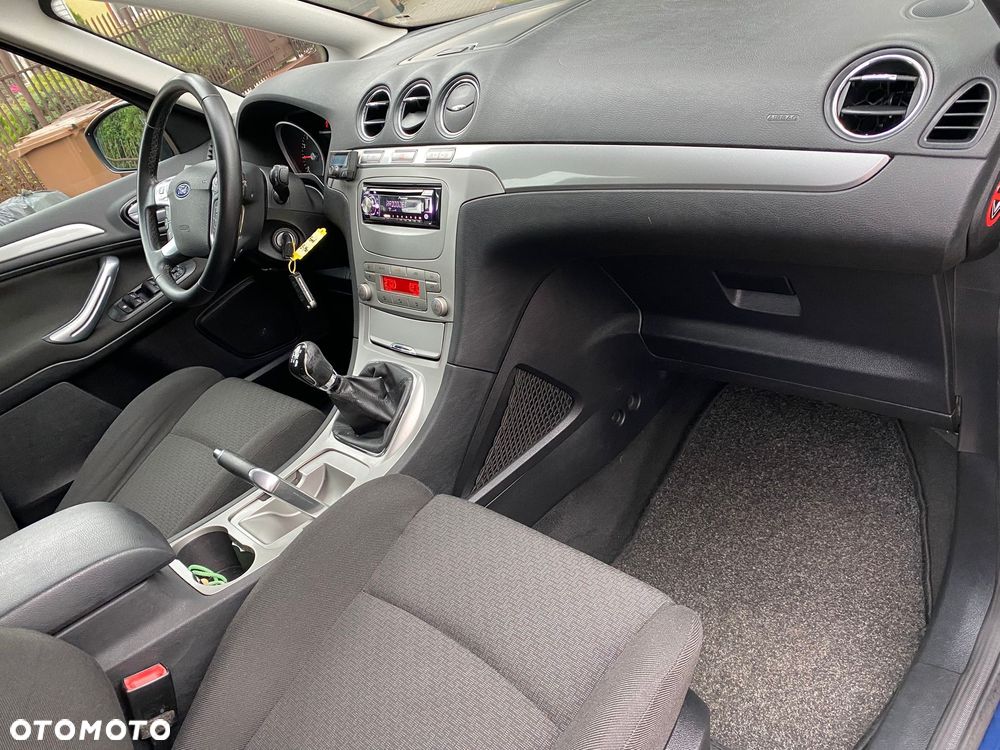 Ford S-Max 2.0 Ambiente - 4