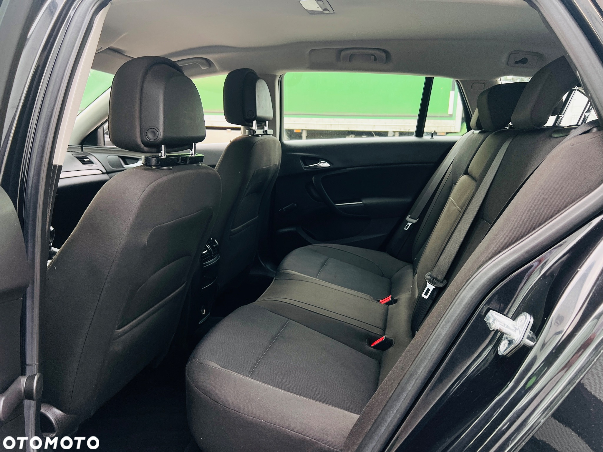 Opel Insignia 1.8 Sports Tourer - 6