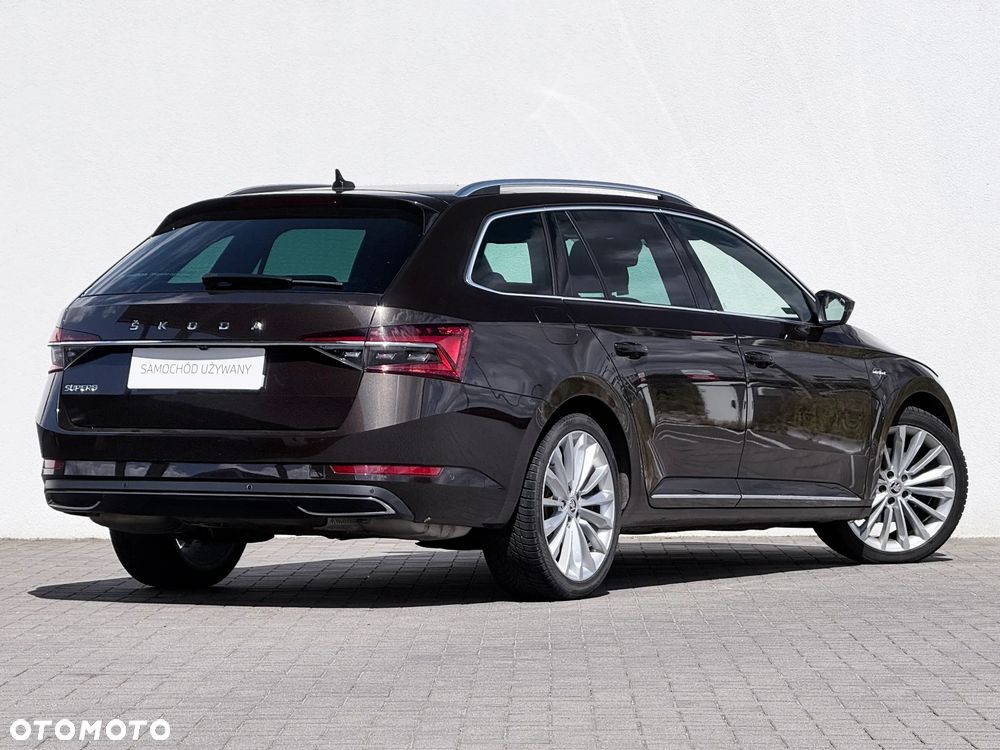 Skoda Superb 2.0 TSI L&K DSG - 3