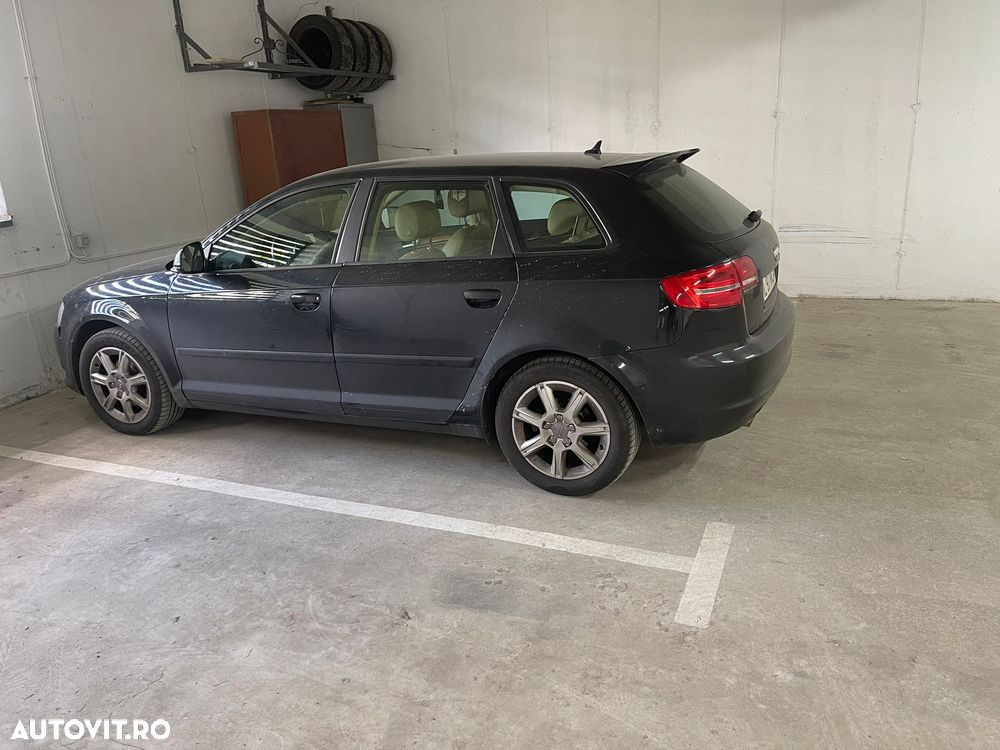 Audi A3 1.6 TDI Ambition - 1