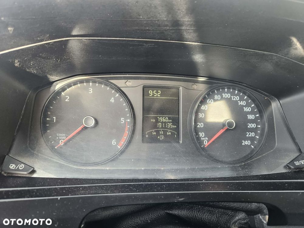 Volkswagen Transporter T6 - 2