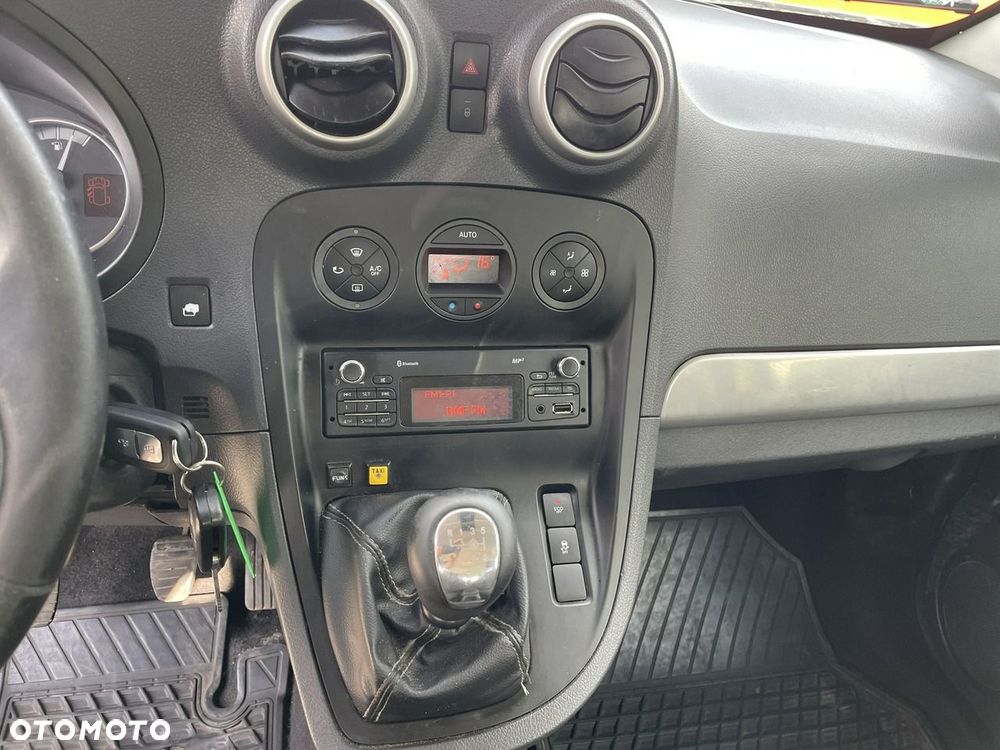 Mercedes-Benz Citan - 21
