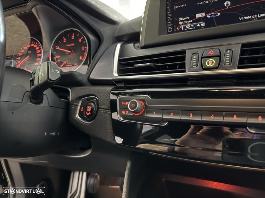 BMW 216 Active Tourer d Pack M - 25