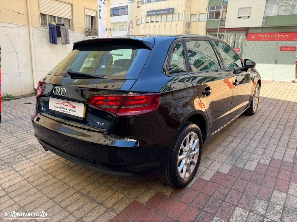 Audi A3 Sportback 1.6 TDI Attraction - 5