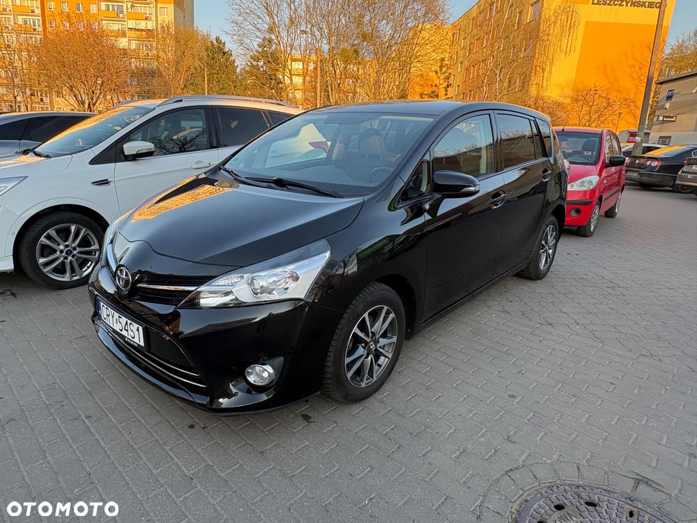 Toyota Verso 2.0 D-4D 5-Sitzer Executive - 6