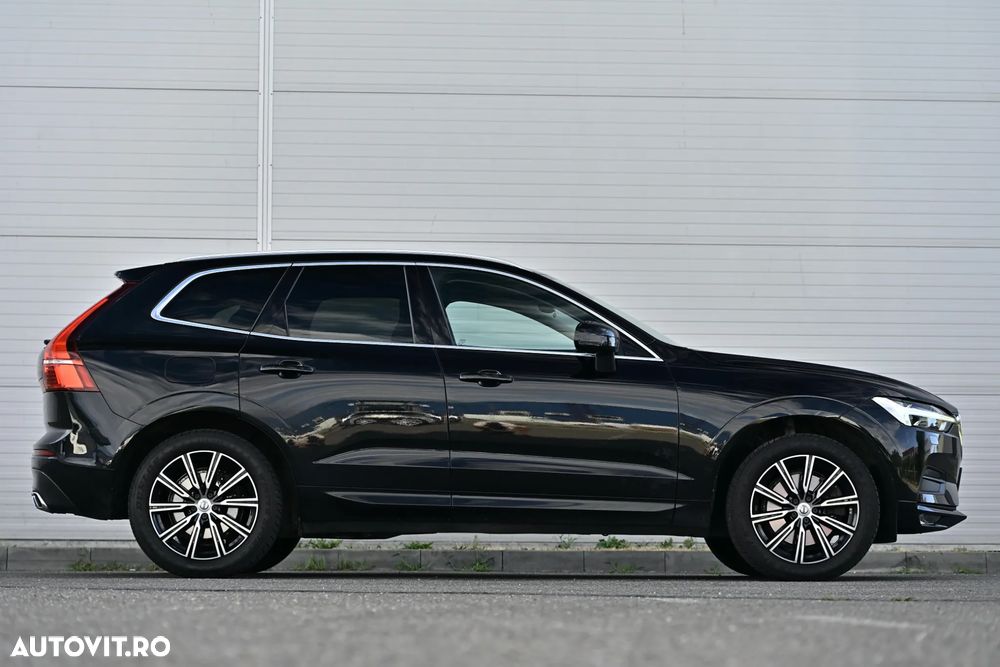 Volvo XC 60 B4 D AWD Geartronic Momentum - 4