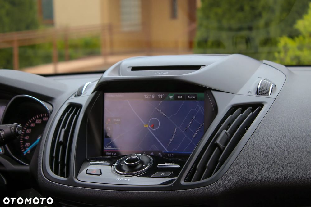Ford Kuga 1.5 EcoBoost 2x4 Titanium - 32