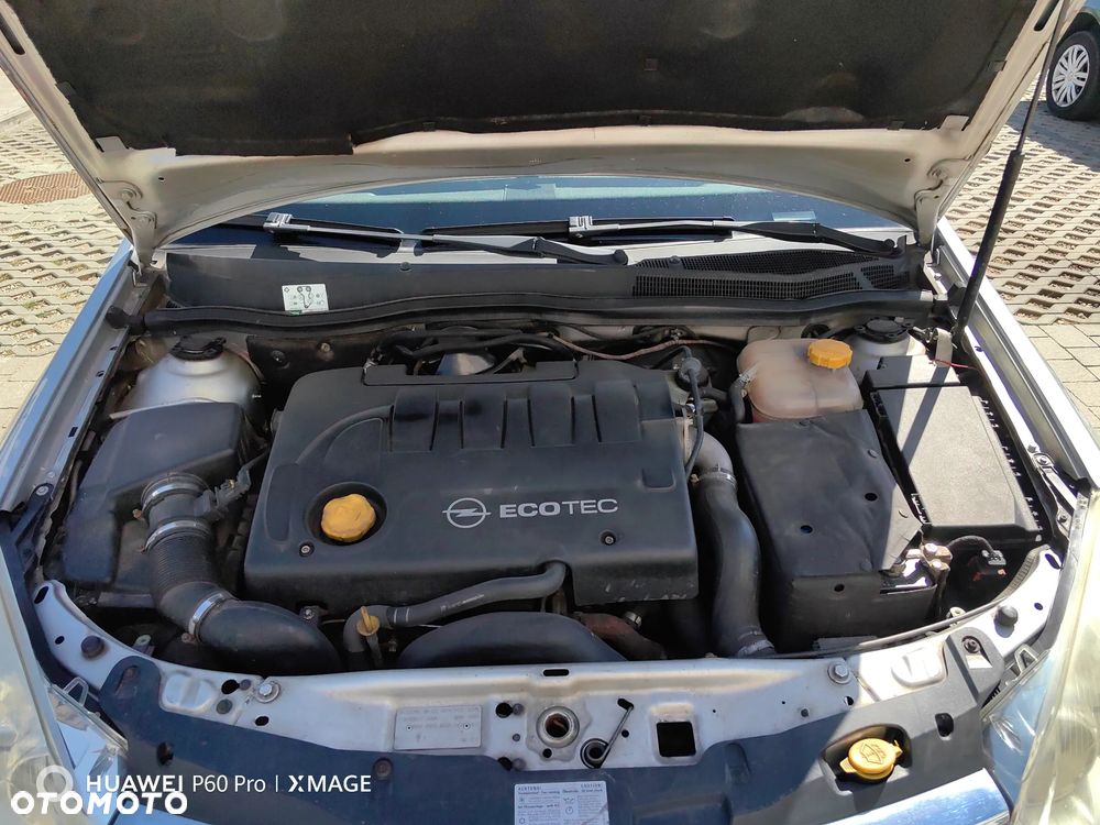 Opel Astra 1.9 CDTI - 7