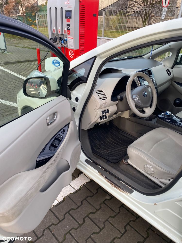Nissan Leaf Standard - 38