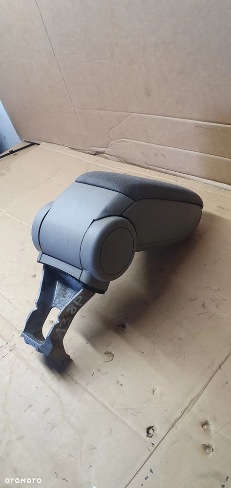 Podłokietnik środkowy Audi A4 B8 8P0864207B - 6