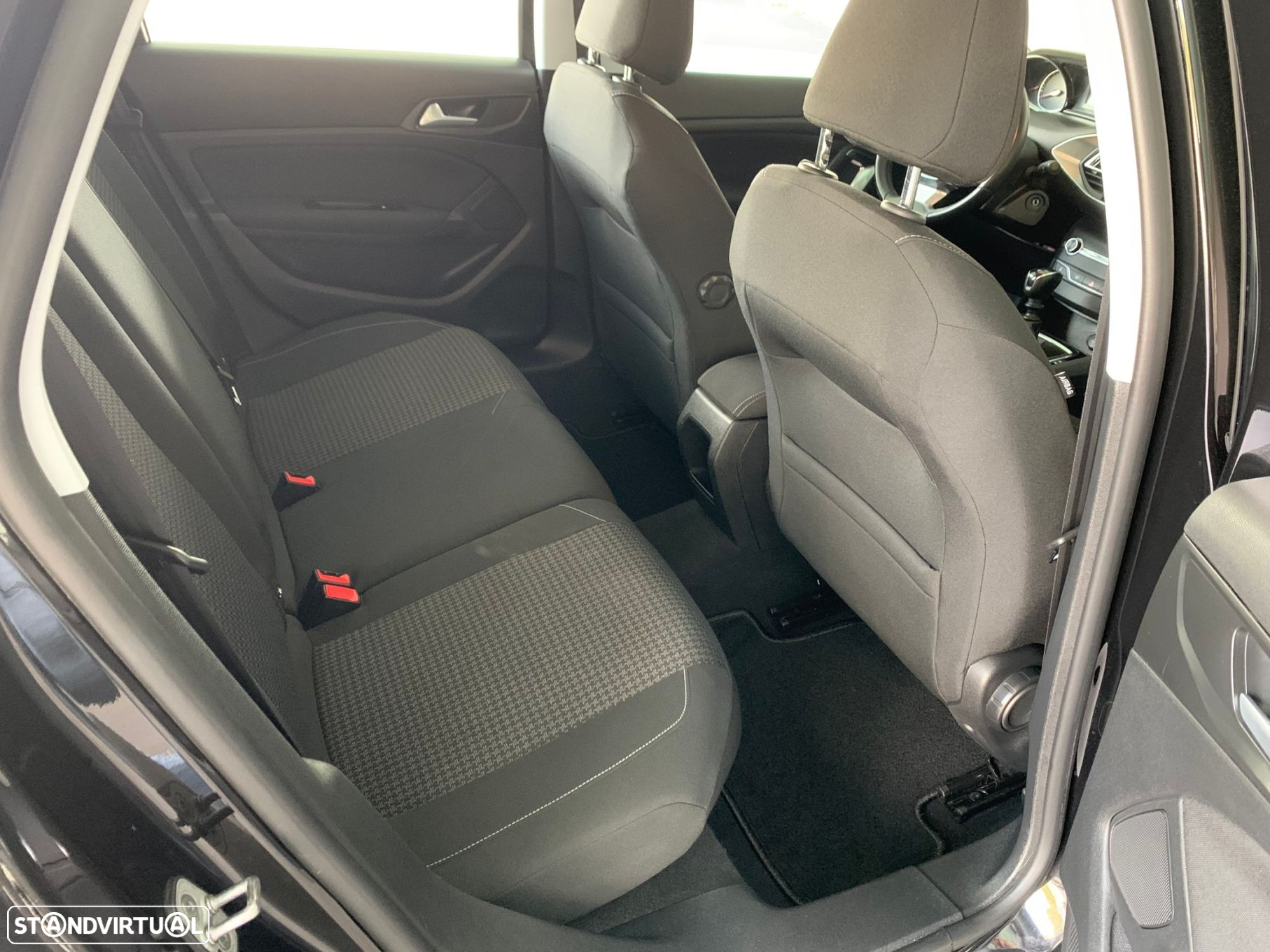 Peugeot 308 SW 1.2 PureTech Style - 12