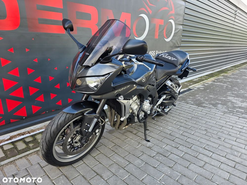 Yamaha FZ - 4