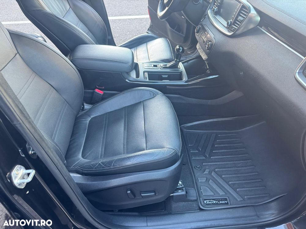 Kia Sorento - 9