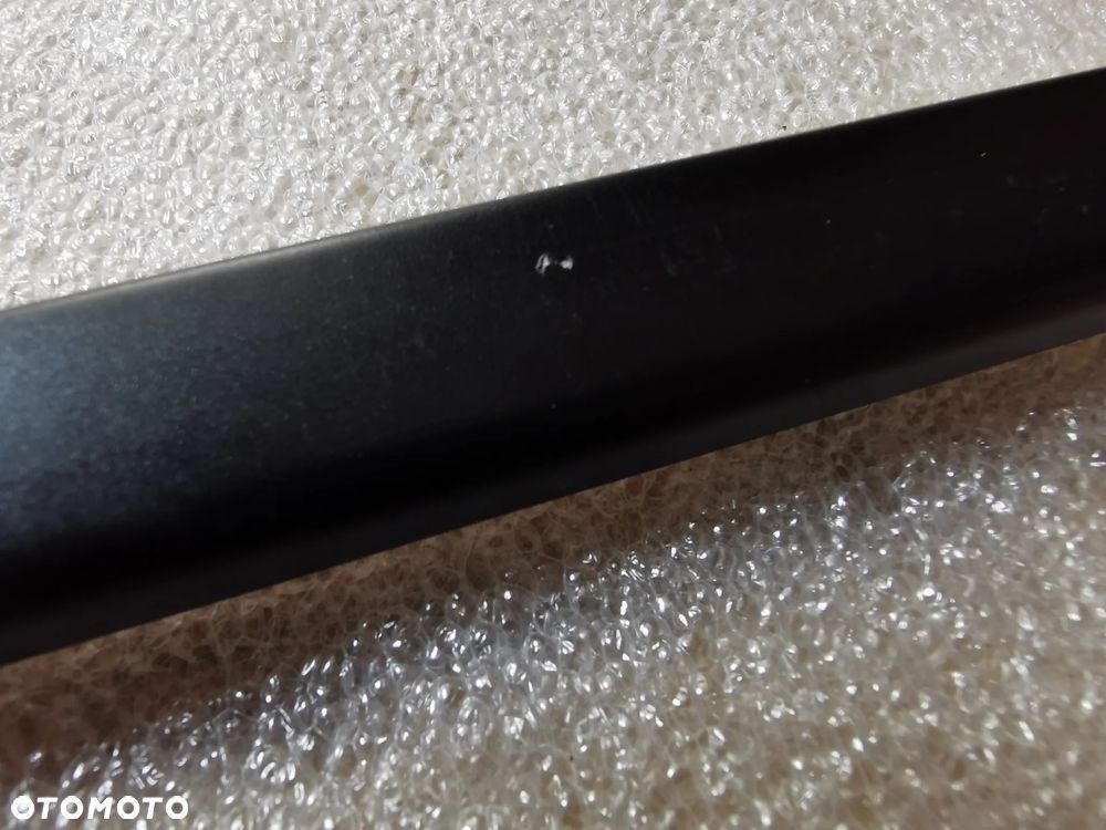 Bmw 5 E39 kombi Listwa szyby lewy tył lewej karoseryjnej NOWA OEM 51368189295 - 2