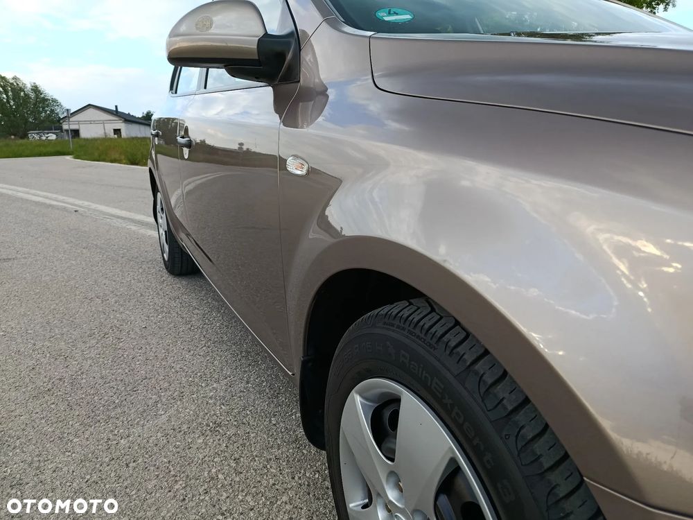 Kia Ceed 1.4 CVVT LX Basis - 21