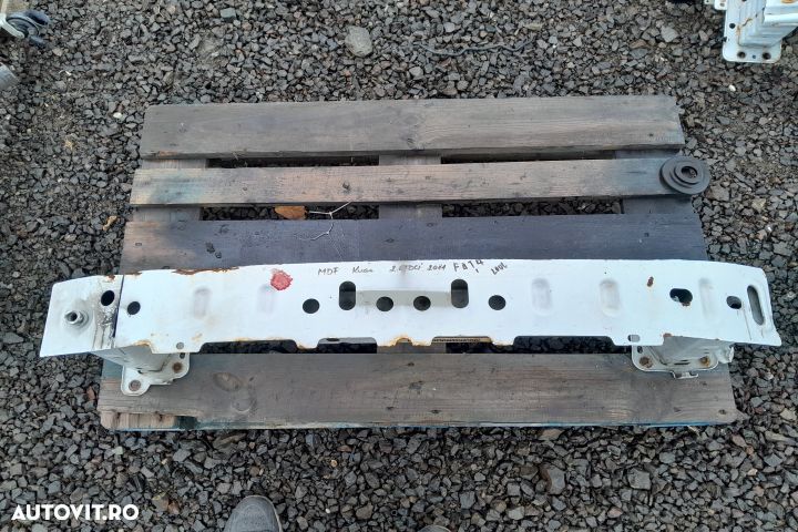 Trager / Calandru Ford Kuga 1 [2008 - 2013] Crossover 2.0 TDCi MT (14 - 1