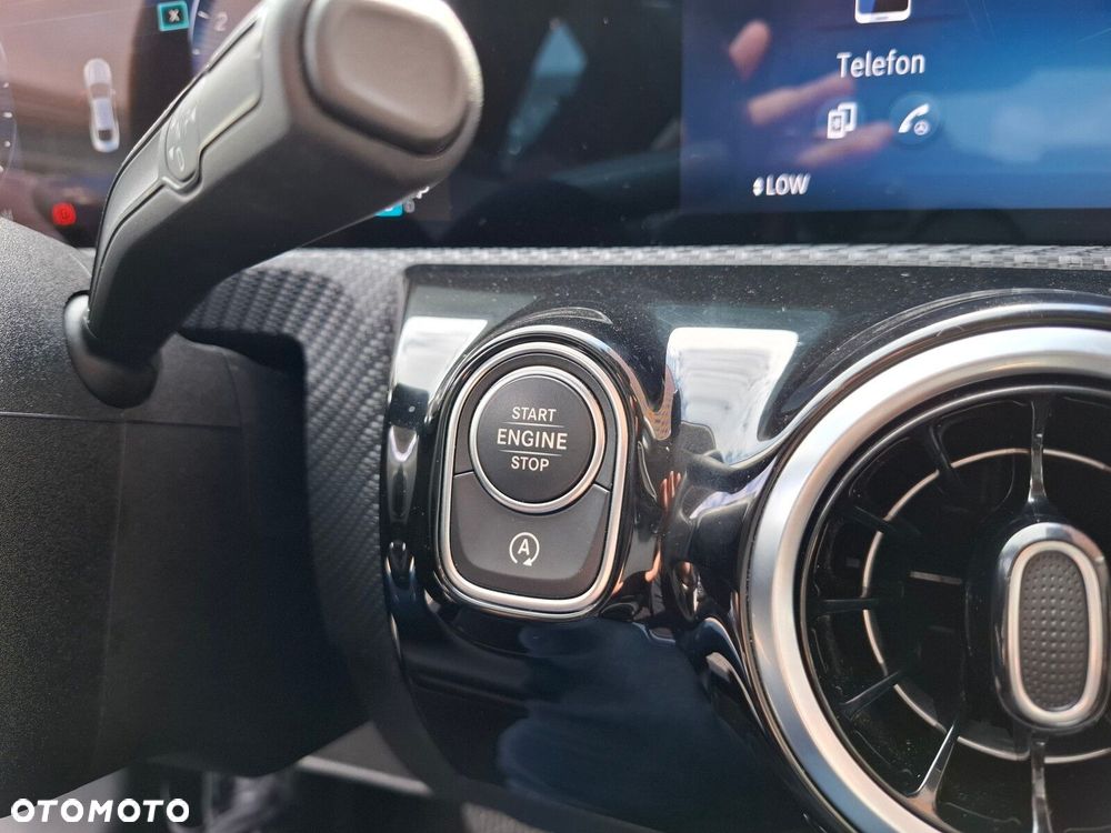 Mercedes-Benz CLA - 14