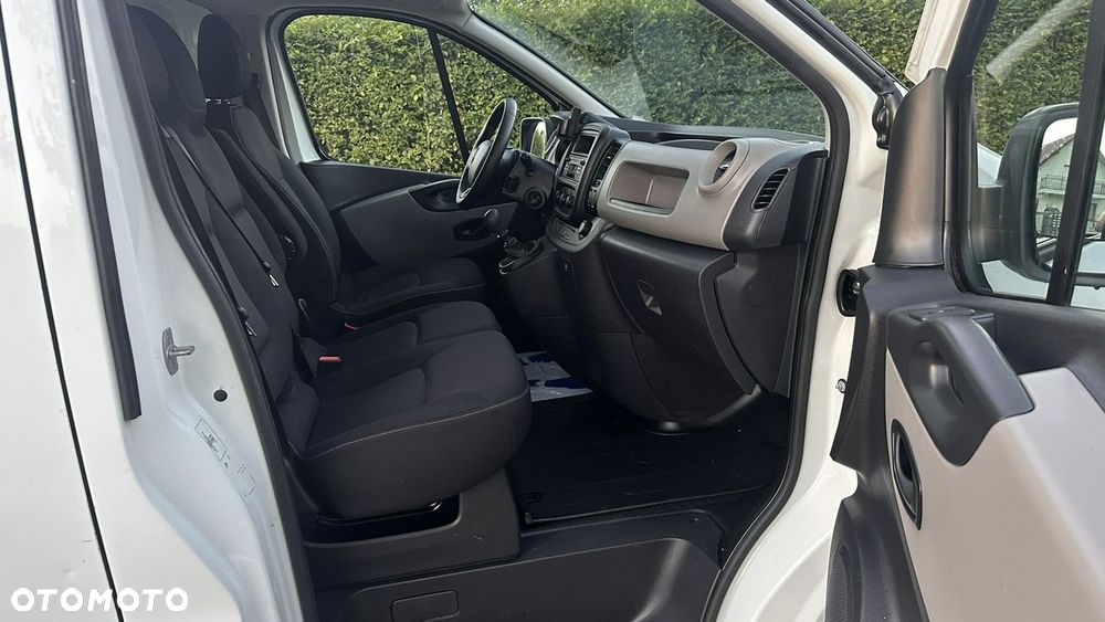 Renault Trafic - 11