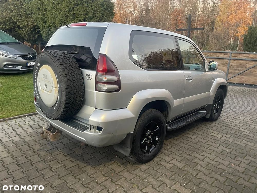 Toyota Land Cruiser 3.0 D Luna Comfort - 4