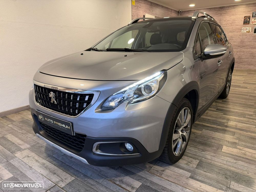 Peugeot 2008 1.2 PureTech Allure EAT6 - 3