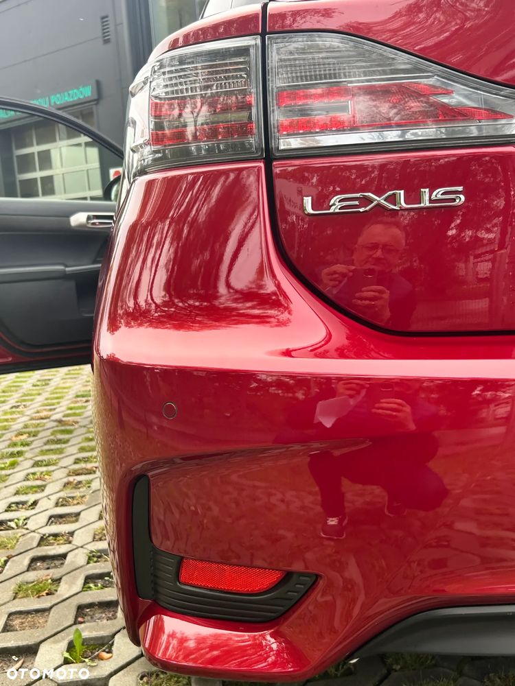 Lexus CT - 13