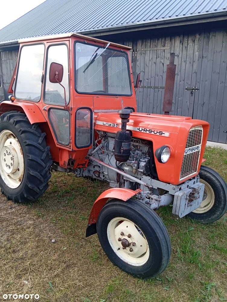 Ursus C-335 - 2