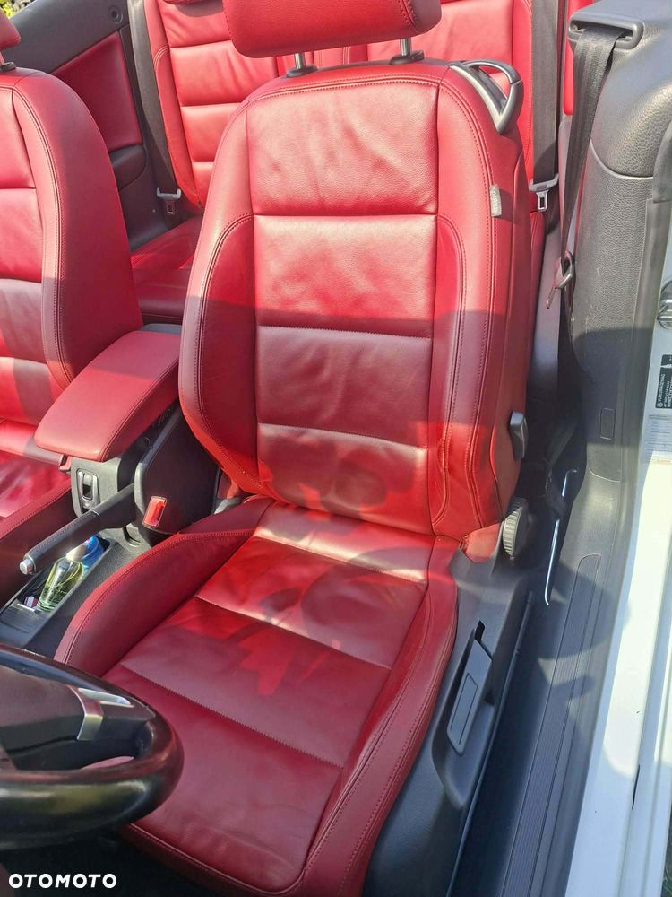 Volkswagen Golf - 10
