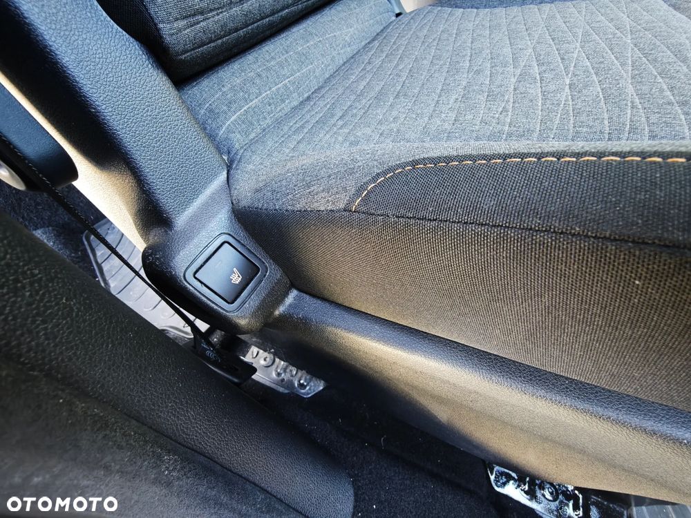 Citroën Berlingo Multispace BlueHDi 120 S&S SHINE - 30