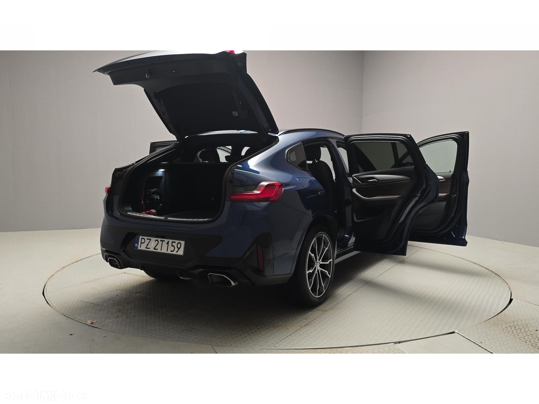 BMW X4 - 10
